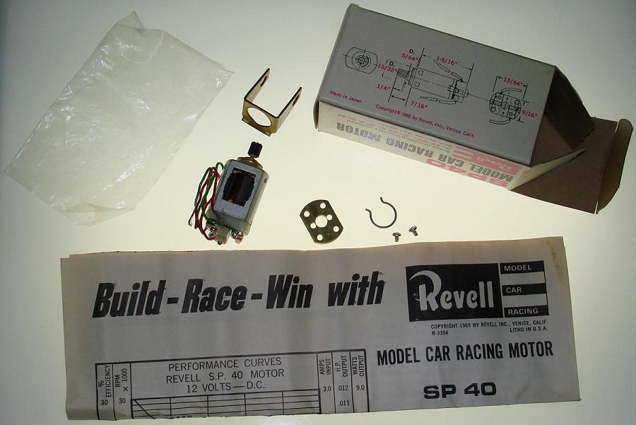 REVELL 1:32 1:24 SLOT CARS SP40 MIB CAR SLOTCAR RACING MOTOR